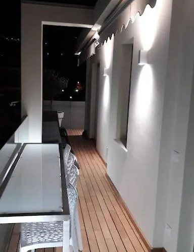 Attico La Terrazza * アラッシオ