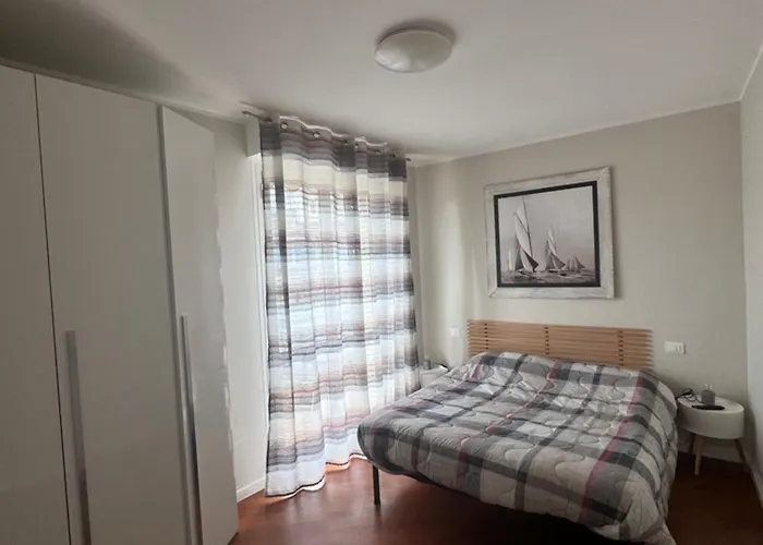 Attico La Terrazza Αλάσιο